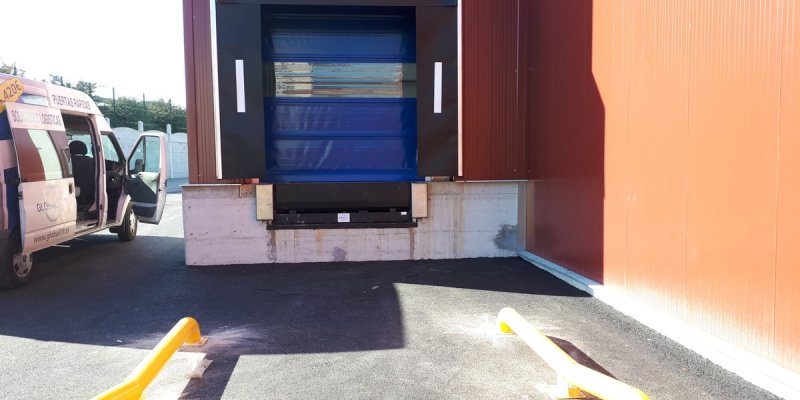 muelle-carga-exterior-1200x800