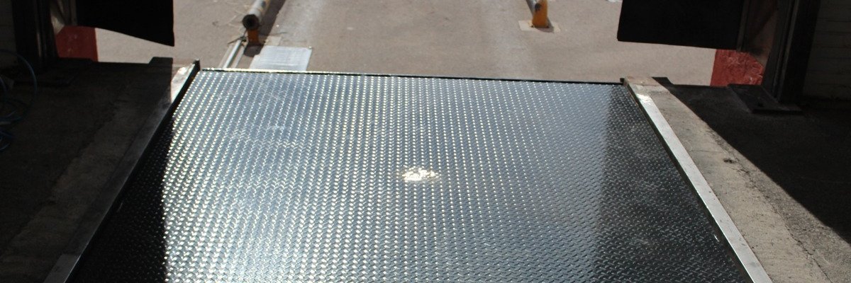 plataforma-muelle-carga-1200x800