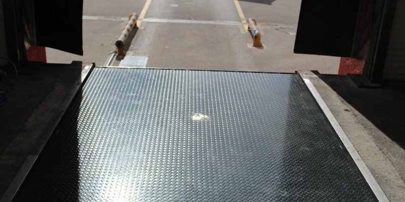 plataforma-muelle-carga-1200x800